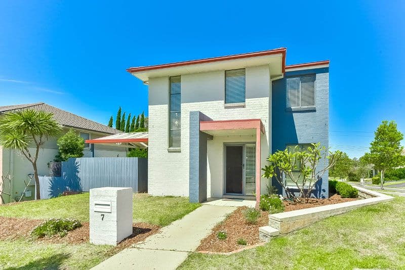 7 Neva Street, Glenfield - Image 1