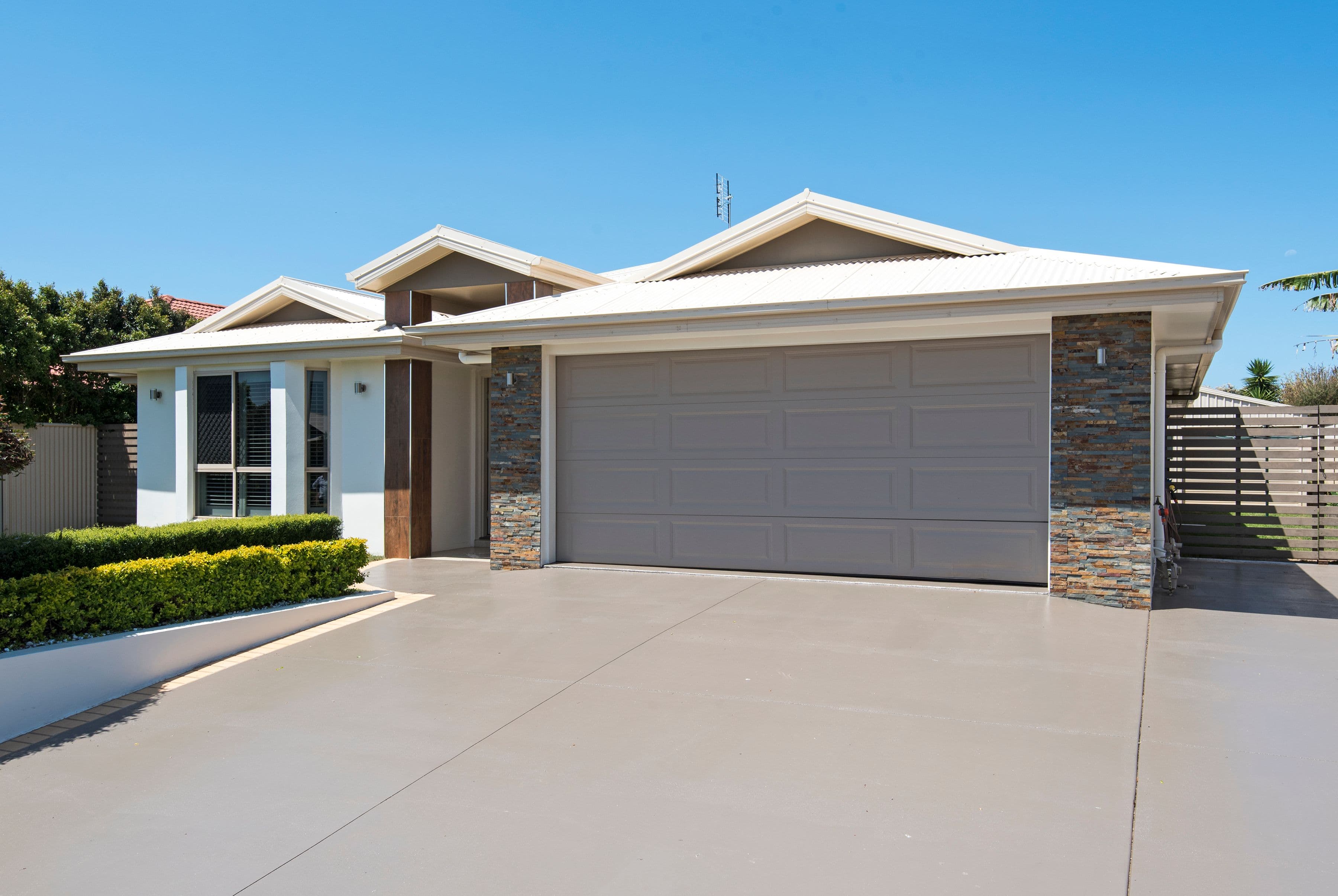 35 Calypso Crescent, Middle Ridge QLD 4350, Middle Ridge - Image 1