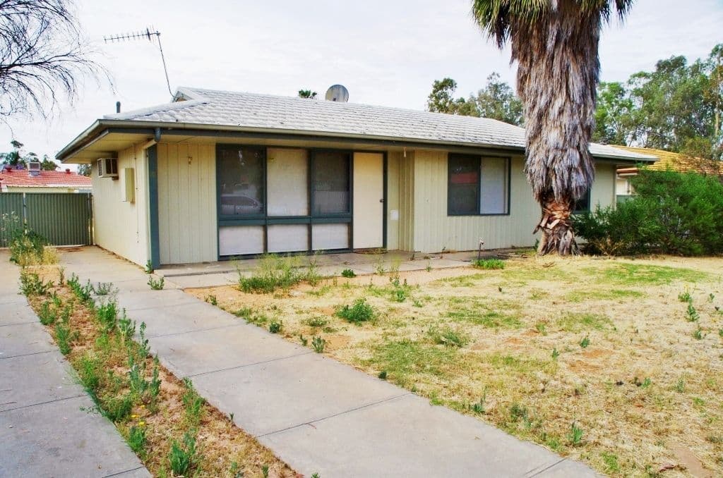 12 Howie Drive, Renmark SA 5341, Renmark - Image 1