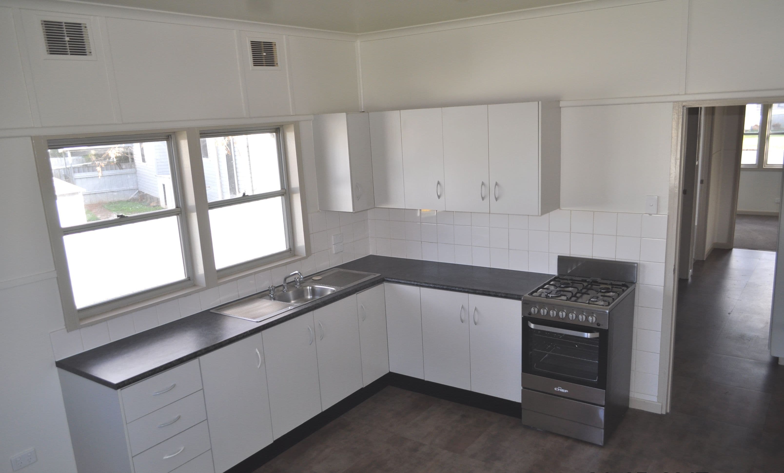 4 Wall Avenue, Cootamundra - Thumbnail 3