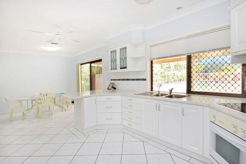 9 Bagan Court, MUDGEERABA QLD 4213, Mudgeeraba - Thumbnail 5