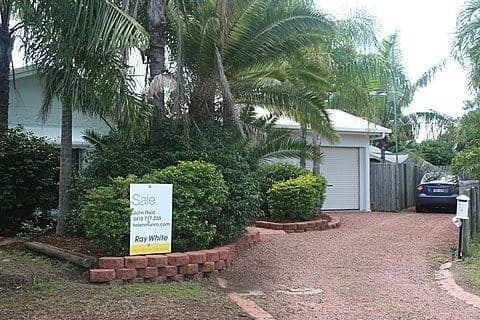 6 Jamar Court, BURDELL QLD 4818, Burdell - Thumbnail 8