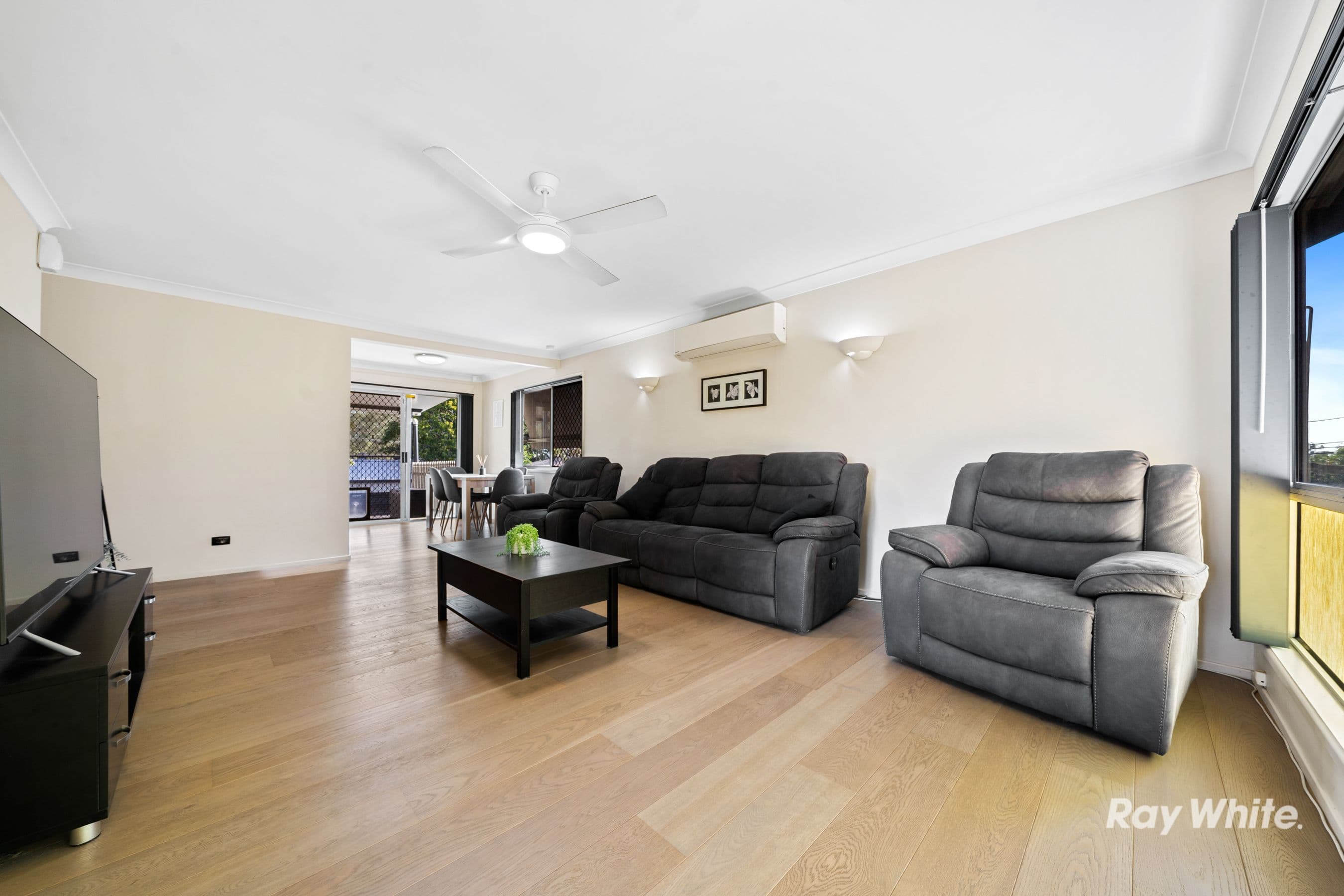 91 Aquarius Drive, Kingston QLD 4114, Kingston - Thumbnail 3