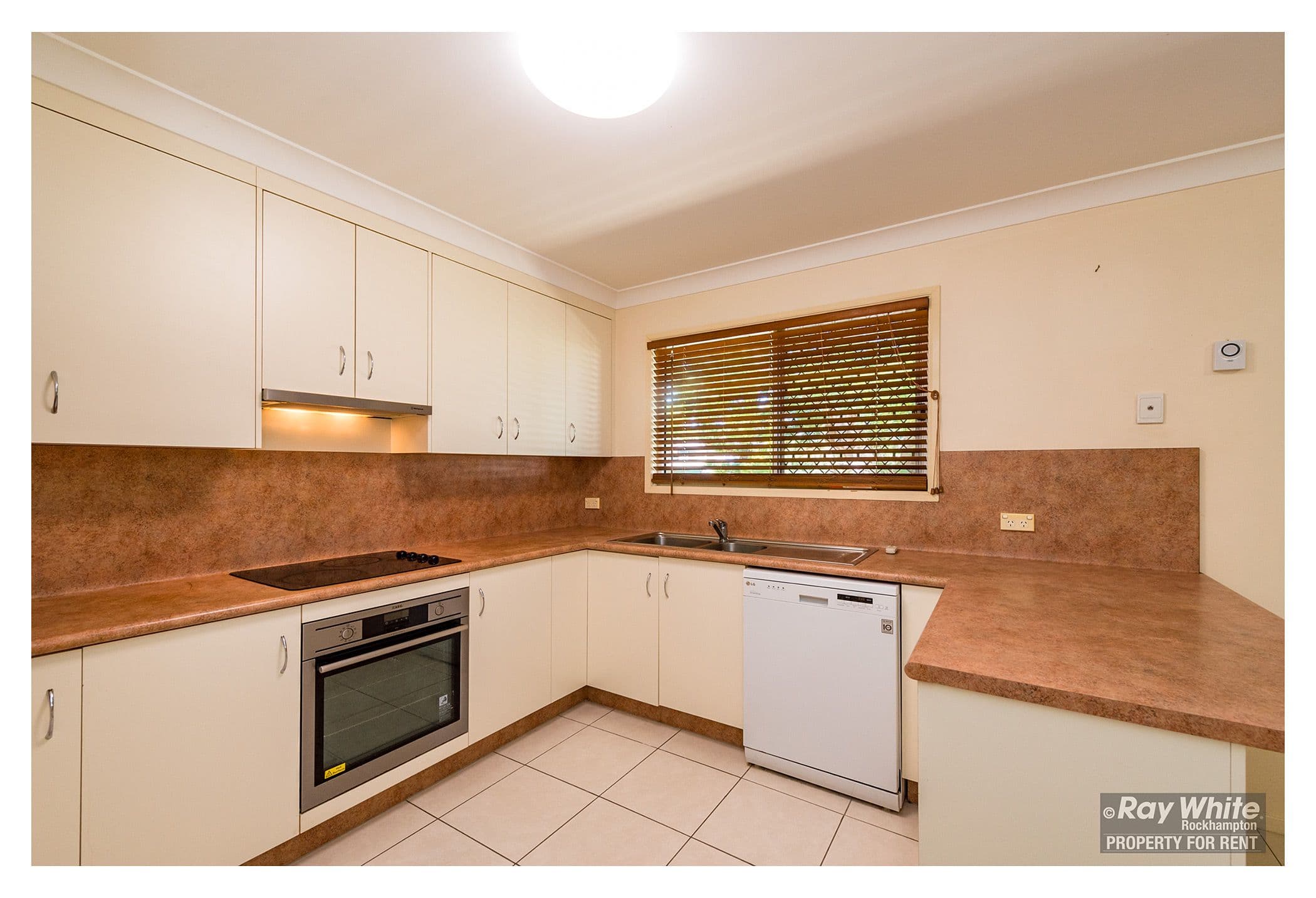 118 Simpson Street, Berserker QLD 4701, Berserker - Thumbnail 3