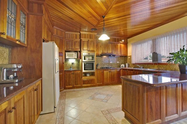 42 Ayr Street, Reservoir VIC 3073, Reservoir - Thumbnail 4
