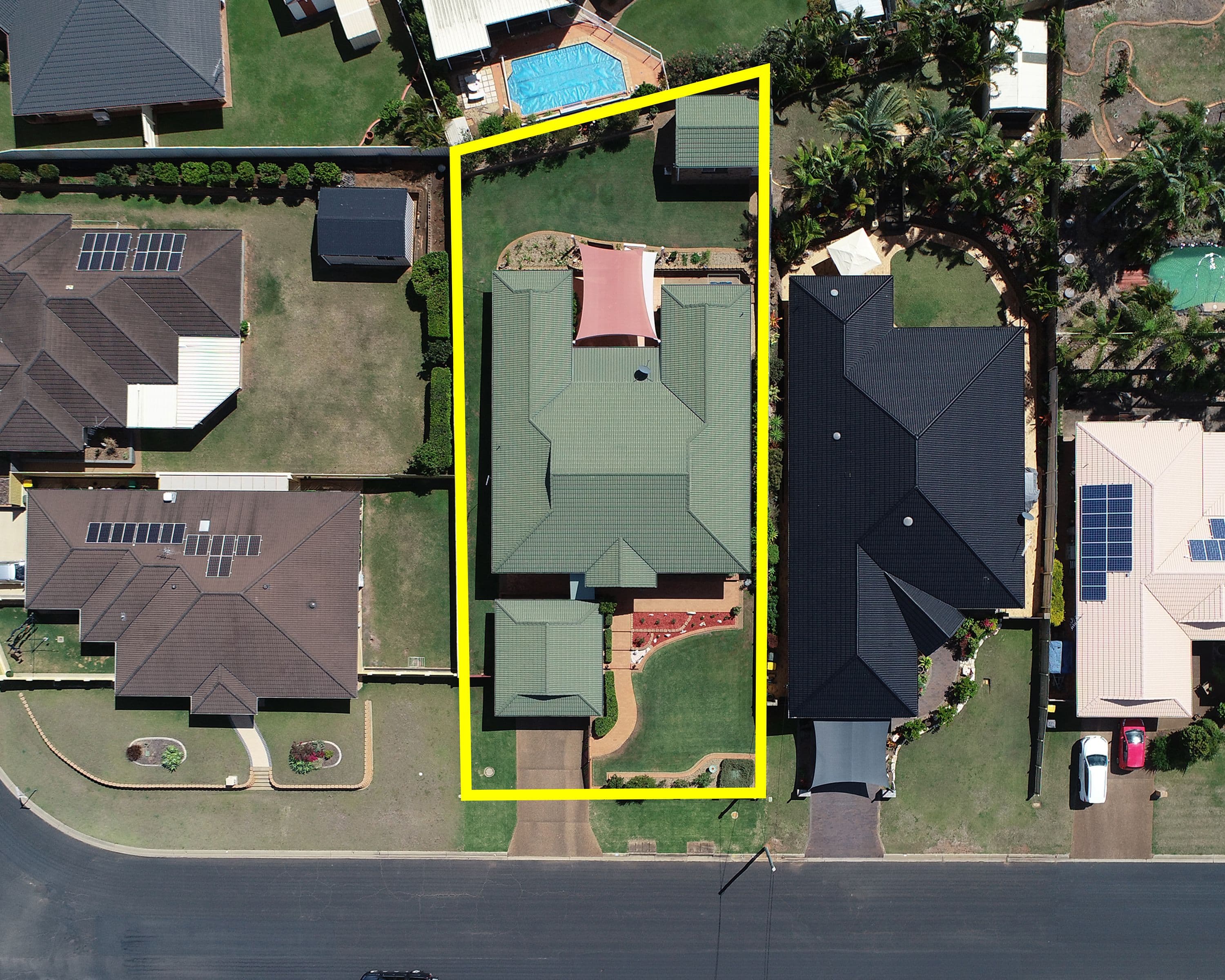24 Michel Lane, Avoca QLD 4670, Avoca - Thumbnail 2