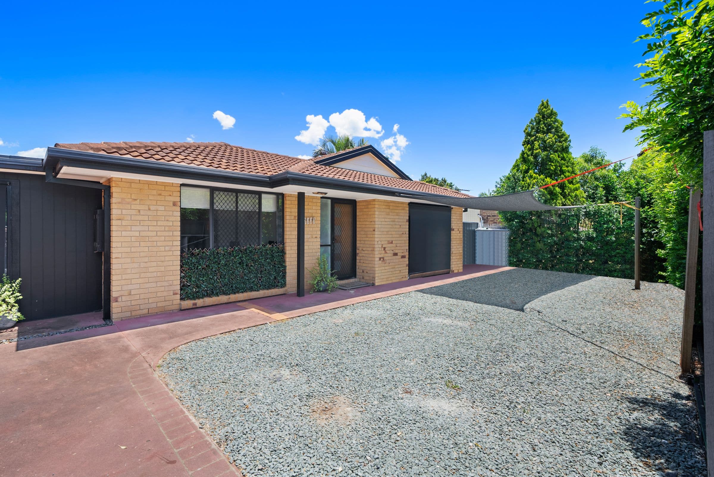 32 Claremont Drive, Murrumba Downs QLD 4503, Murrumba Downs - Thumbnail 2