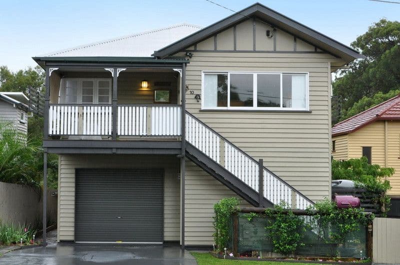 10 Curtis Street, NORMAN PARK QLD 4170, Norman Park - Image 1