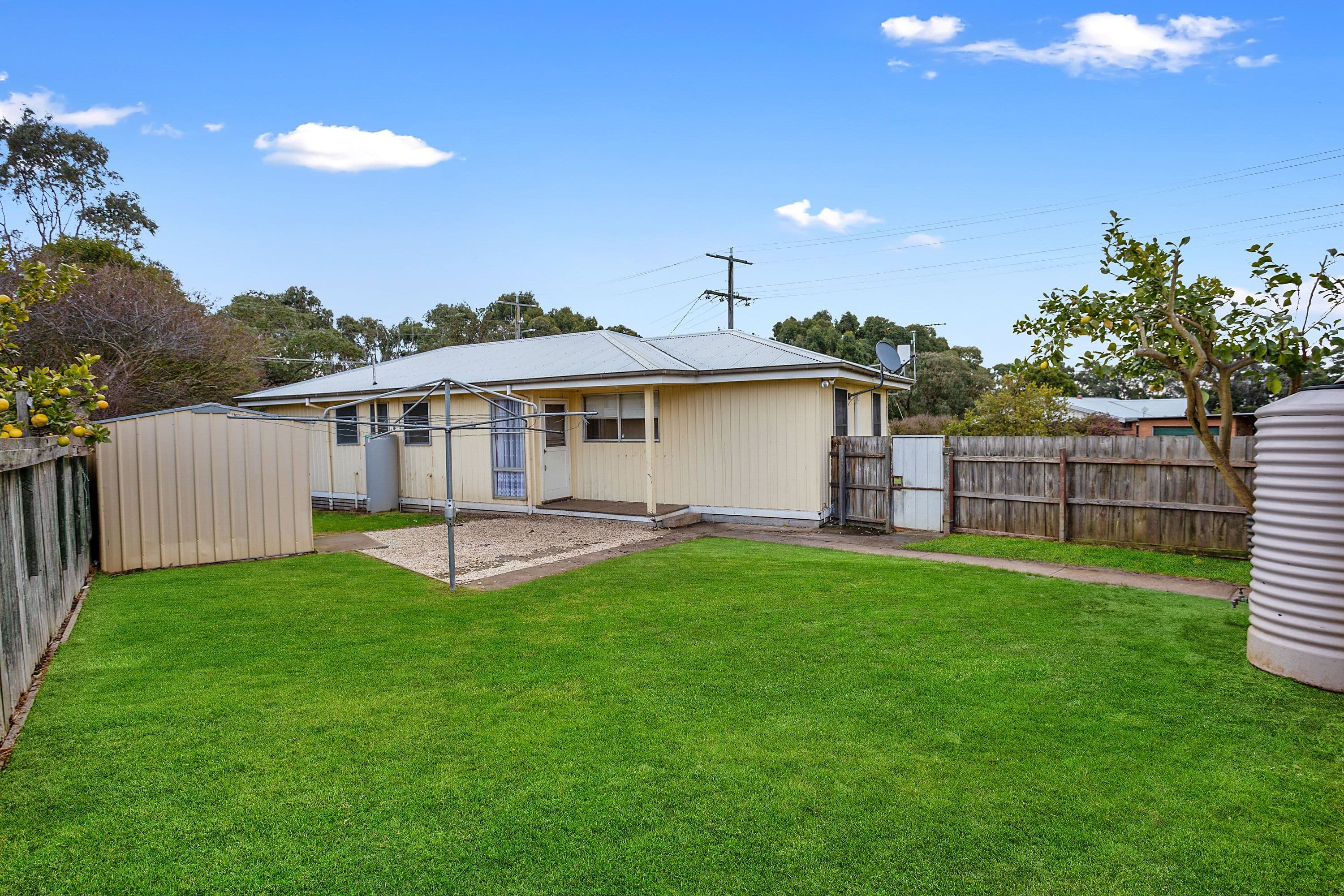 11 Murrock Street, Simpson VIC 3266, Simpson - Thumbnail 3