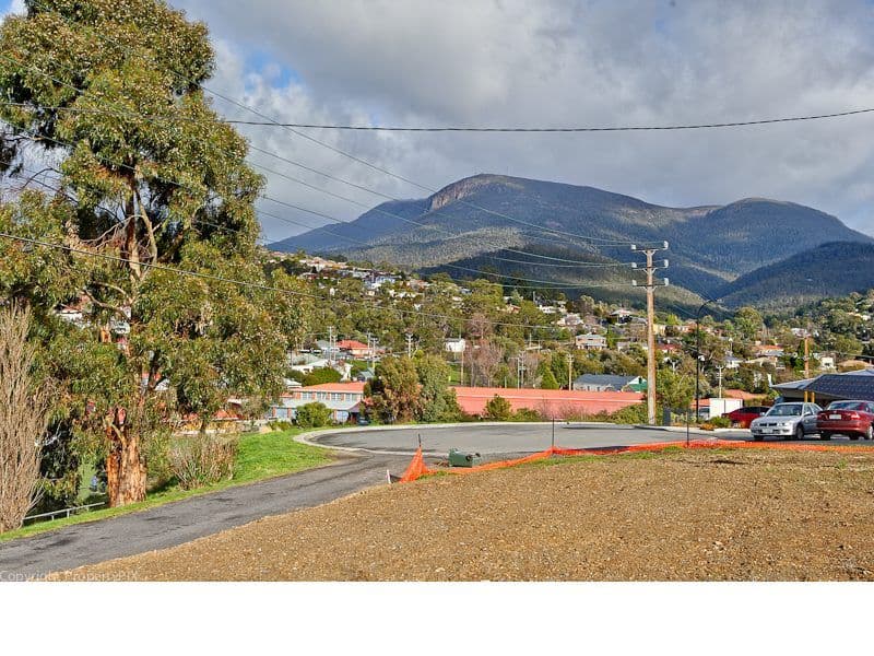 1 Wilks Road, LENAH VALLEY TAS 7008, Lenah Valley - Thumbnail 2