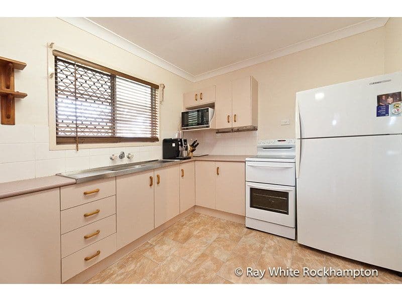 116 Sheehy Street, PARK AVENUE QLD 4701, Park Avenue - Thumbnail 8