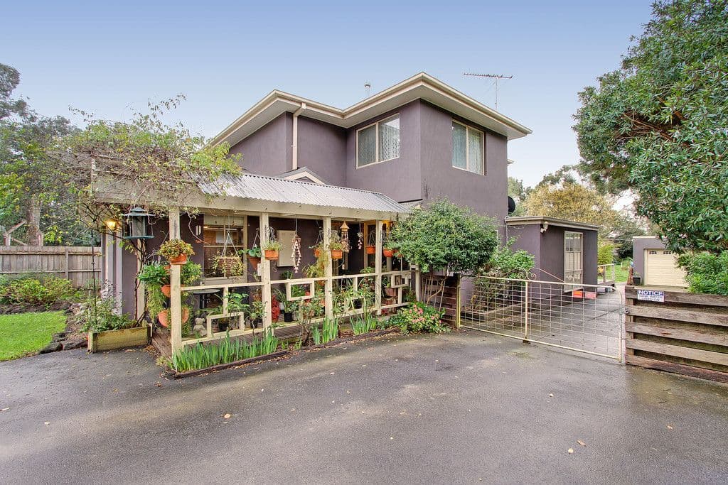 11 ALFRED Street, WANDIN NORTH VIC 3139, Wandin North - Thumbnail 2