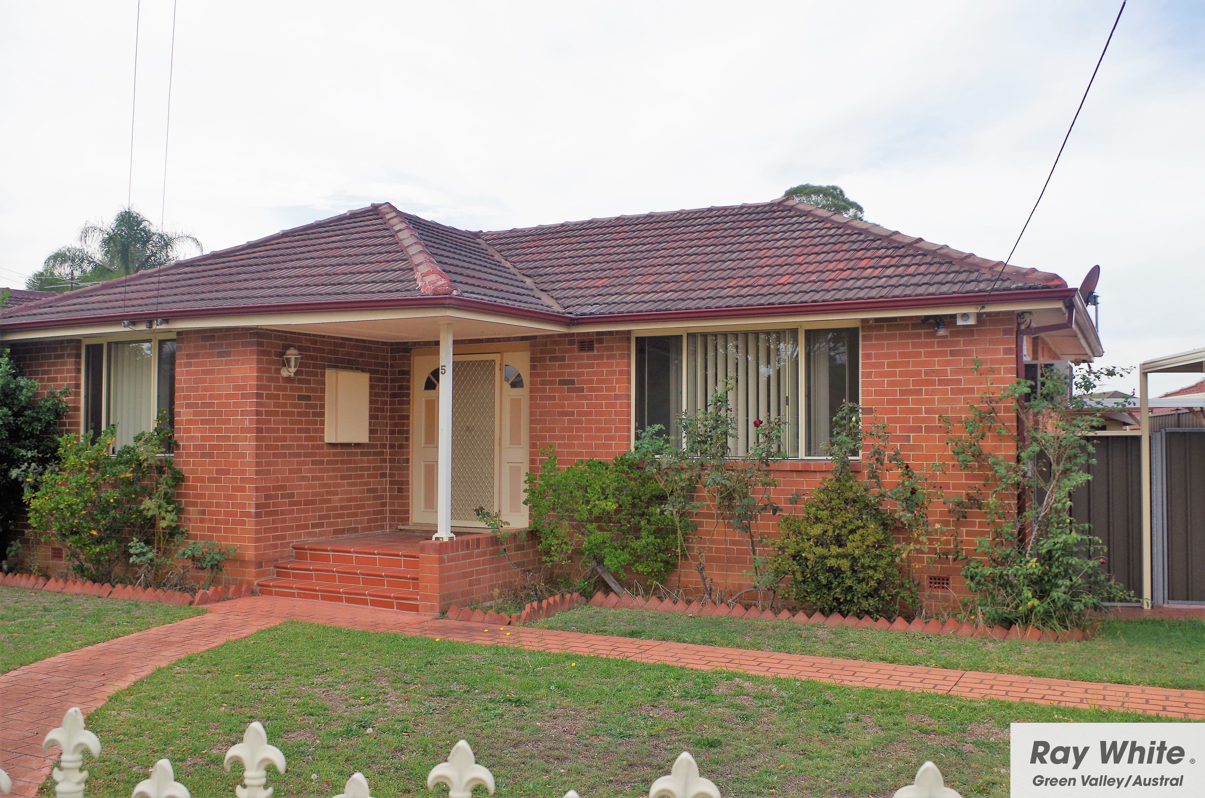 5 Bobin Road, Sadleir - Image 1