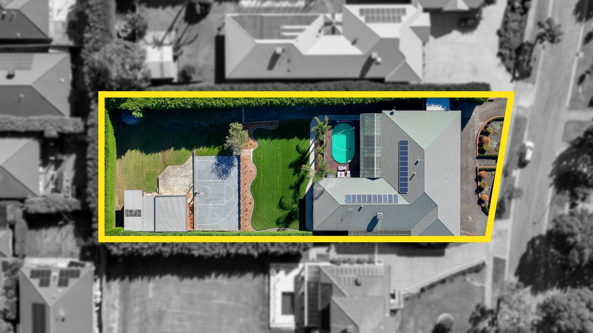 9 Seabrook Blvd, Seabrook - Image 1