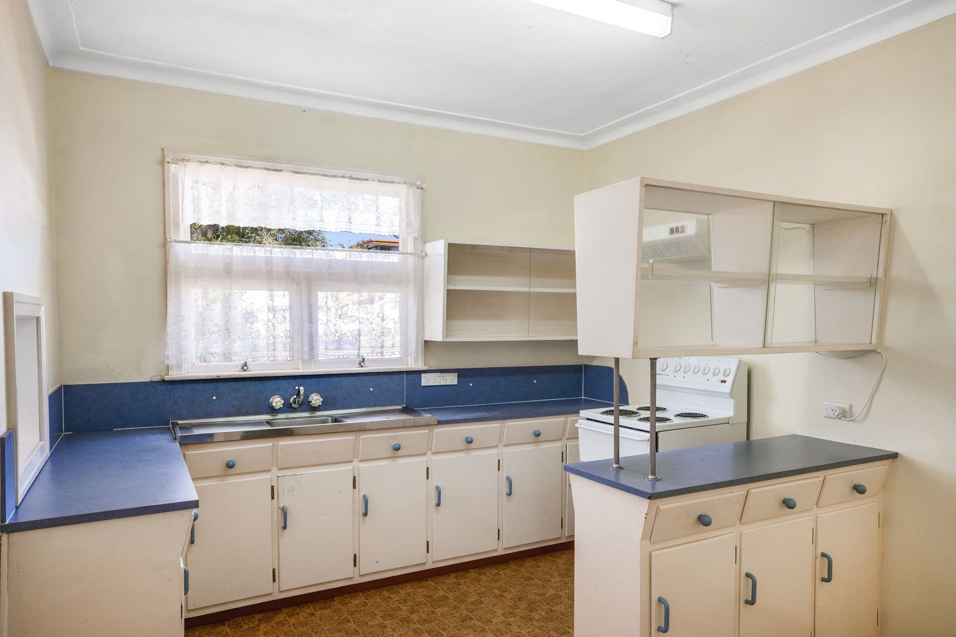 201 Alderley Street, Centenary Heights QLD 4350, Centenary Heights - Thumbnail 3