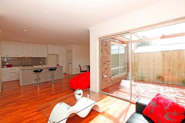 76 Cheddar Road, RESERVOIR VIC 3073, Reservoir - Thumbnail 7