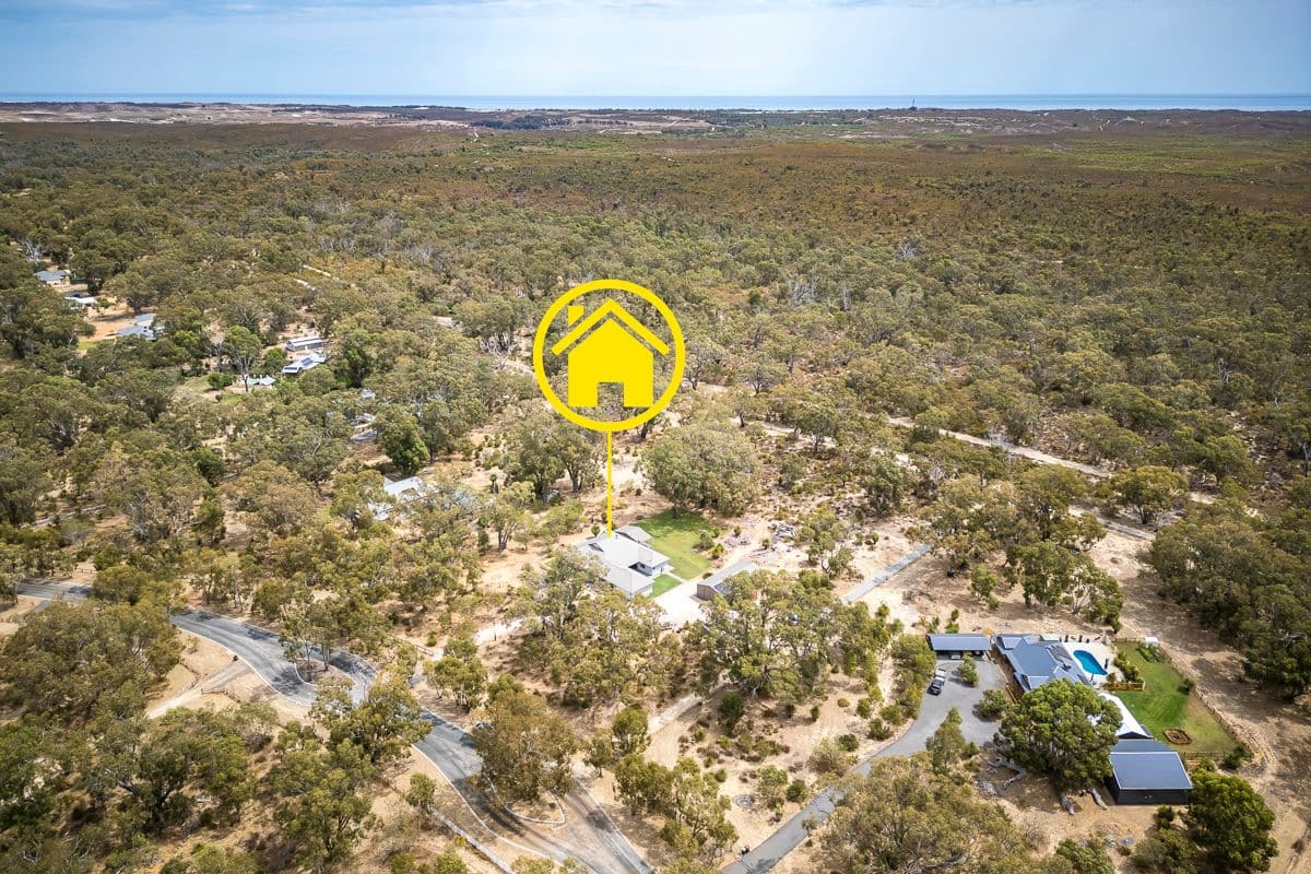 172 Harvest Circle, Two Rocks WA 6037, Two Rocks - Thumbnail 2