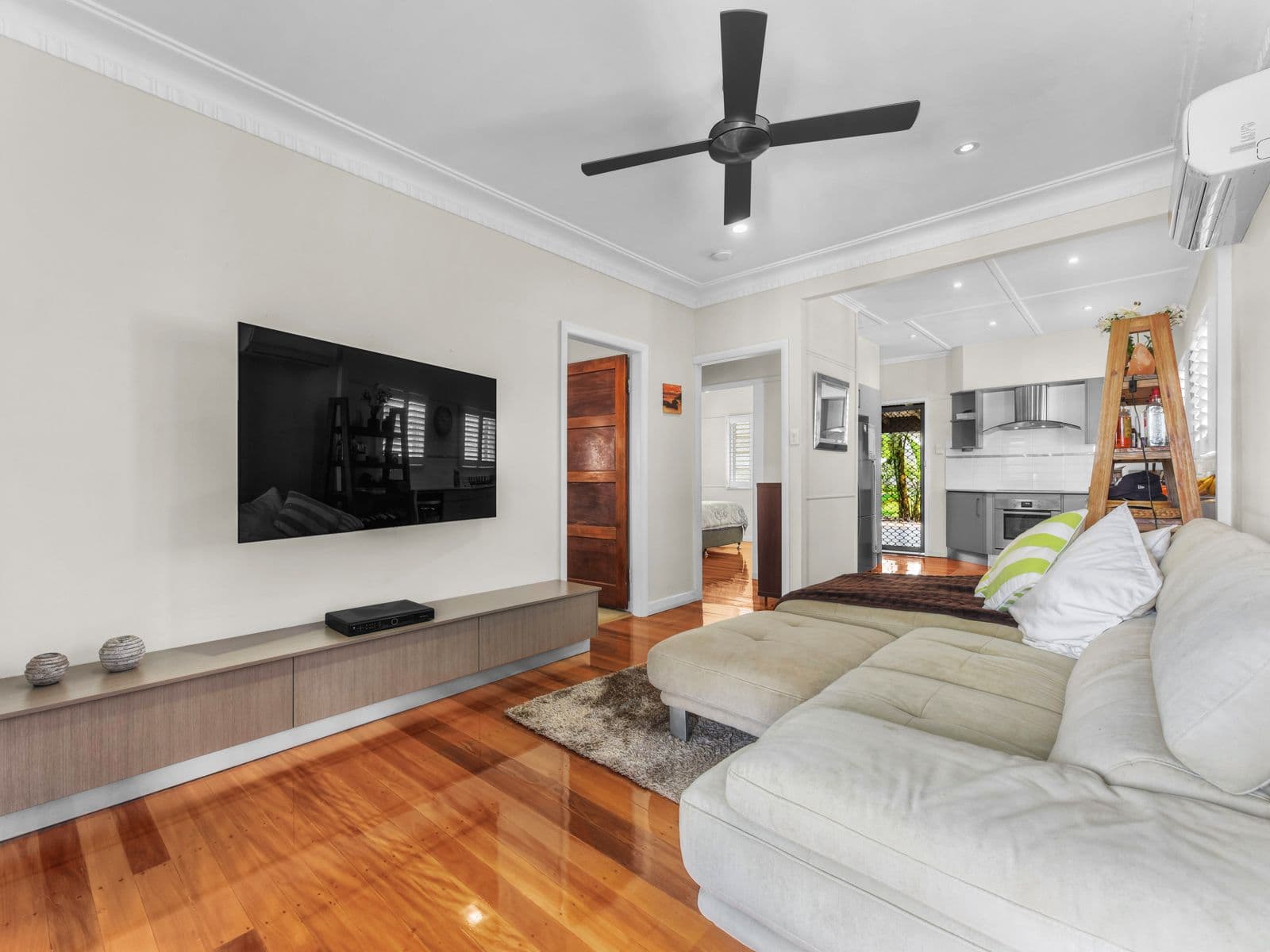 63 Reuben Street, Stafford QLD 4053, Stafford - Thumbnail 2
