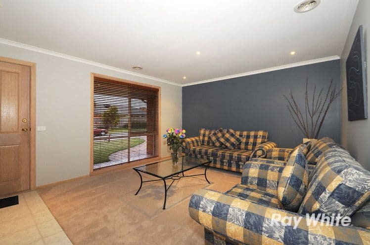 1 Pedley Way, Lynbrook VIC 3975, Lynbrook - Thumbnail 6