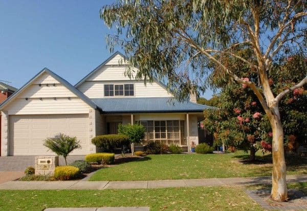 26 Manorwoods Drive, FRANKSTON VIC 3199, Frankston - Thumbnail 2