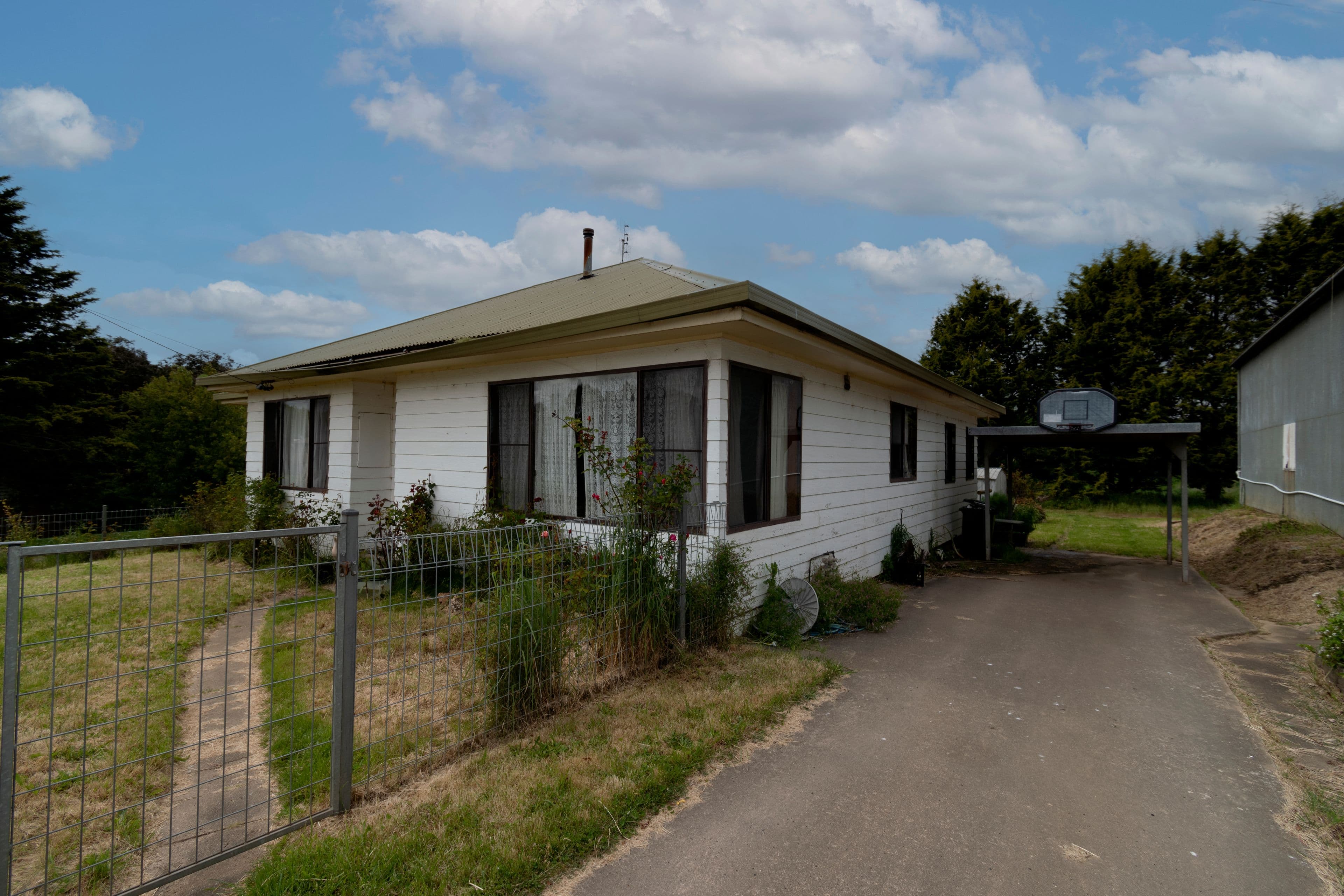32-34 Oberon Street, Oberon NSW 2787, Oberon - Thumbnail 2