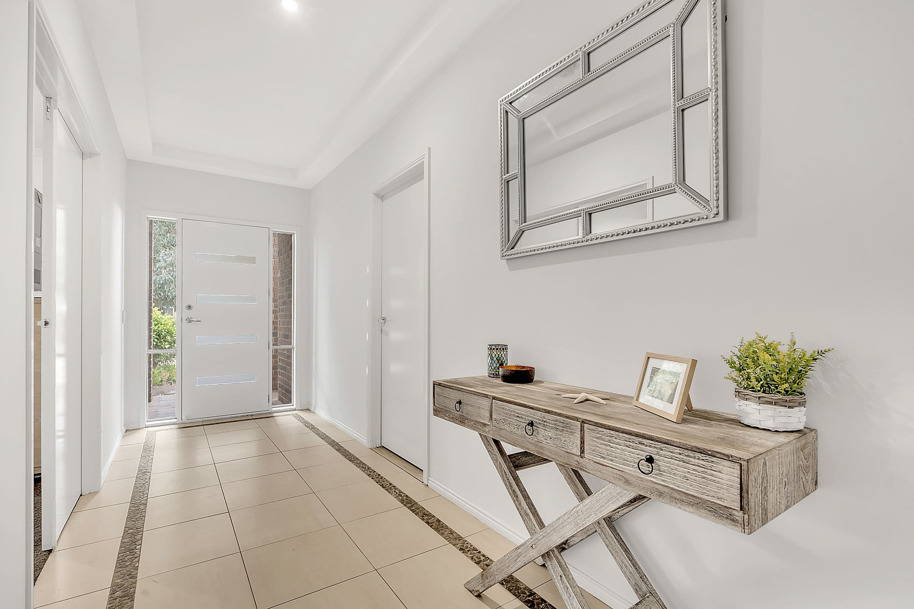 2 Renfrey Place, Craigieburn VIC 3064, Craigieburn - Thumbnail 5