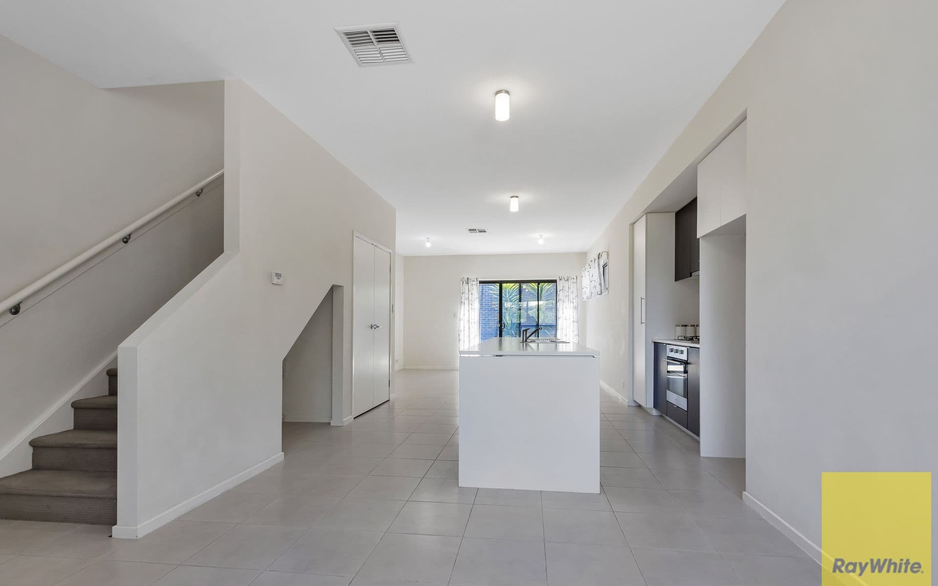 3 Derby Lane, St Clair SA 5011, St Clair - Thumbnail 3