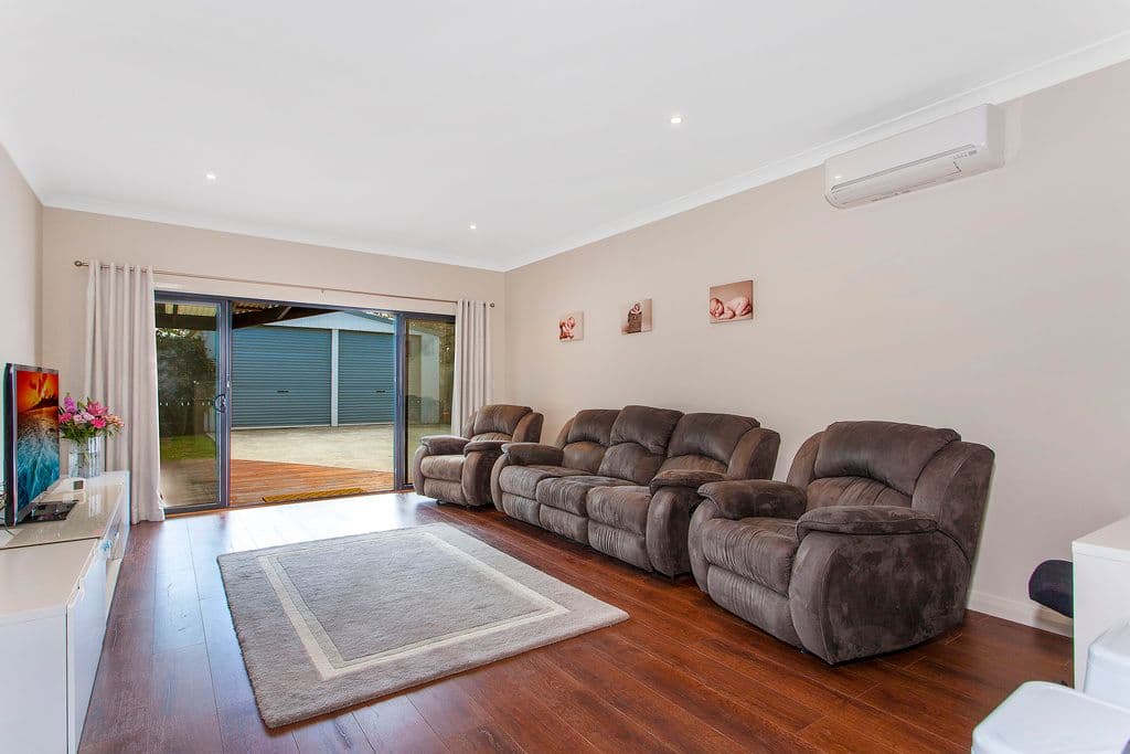945 The Entrance Road, Forresters Beach NSW 2260, Forresters Beach - Thumbnail 4