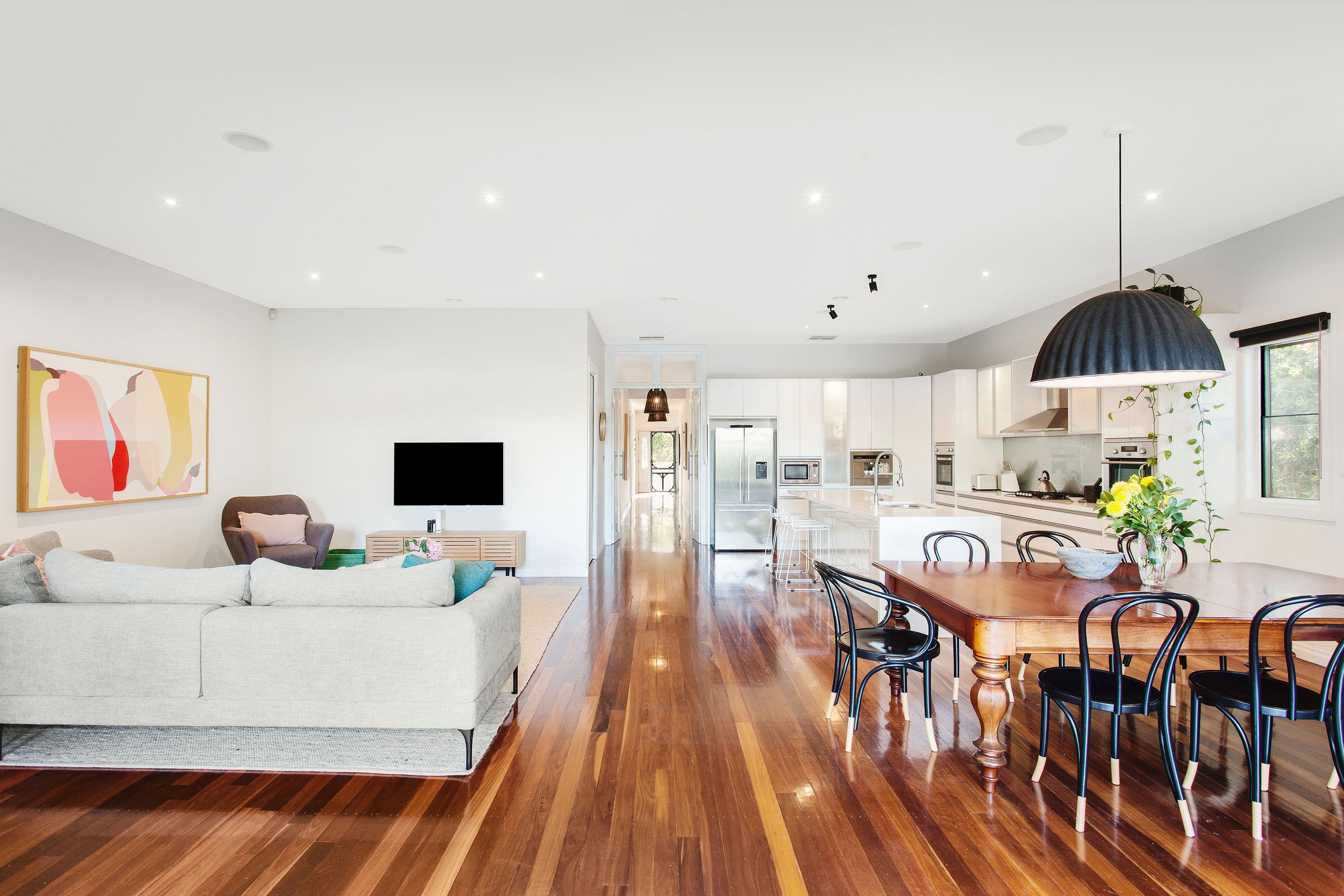 34 Canterbury Street, Hughesdale VIC 3166, Hughesdale - Thumbnail 2
