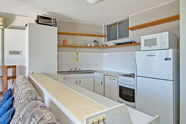 82 'River Park' 40 Watson Esplanade, SURFERS PARADISE QLD 4217, Surfers Paradise - Thumbnail 5