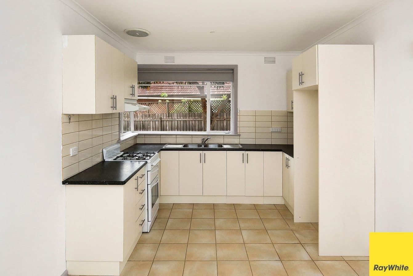 6 Dole Avenue, Reservoir VIC 3073, Reservoir - Thumbnail 3