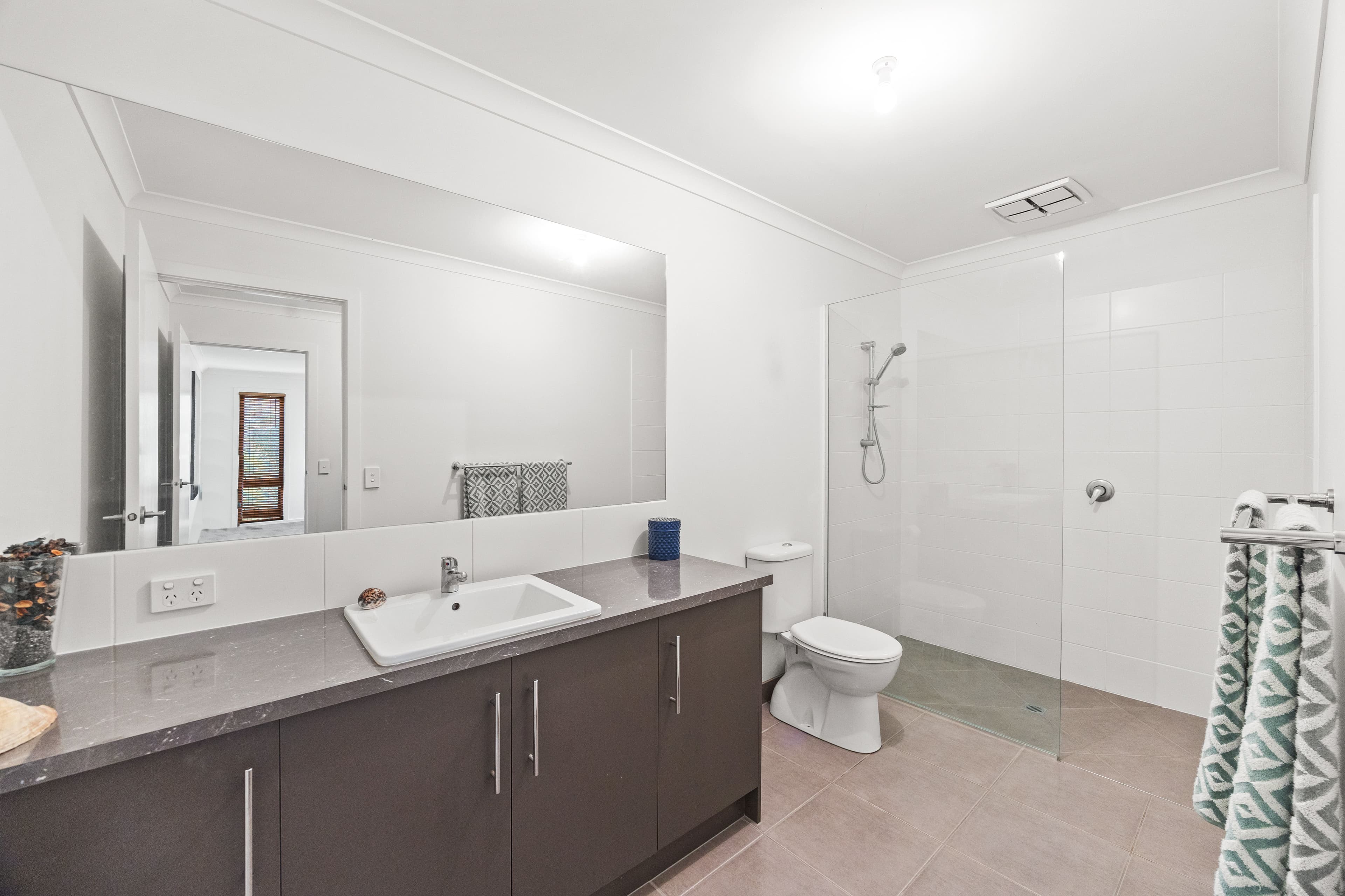 18 Hamilton Street, Inverloch VIC 3996, Inverloch - Thumbnail 7