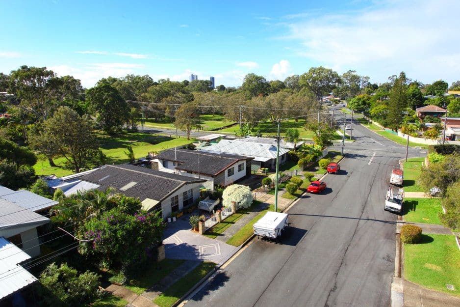 13 and 15 Cooleroo Crescent, Southport QLD 4215, Southport - Thumbnail 3