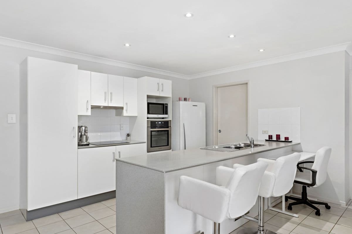33 Keith Street, Capalaba QLD 4157, Capalaba - Thumbnail 2