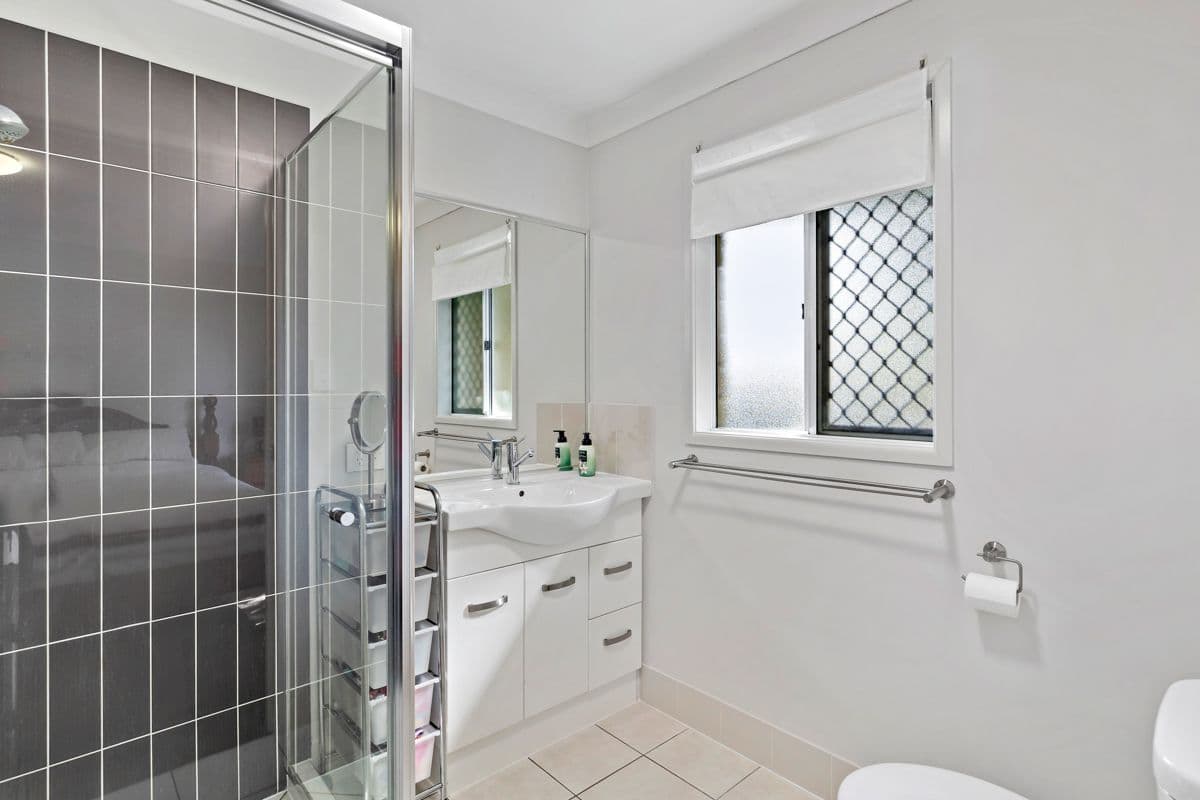 33 Keith Street, Capalaba QLD 4157, Capalaba - Thumbnail 4