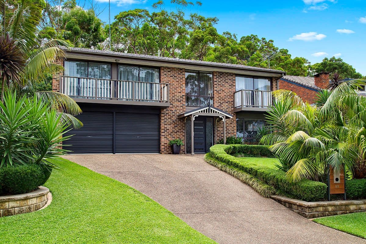 23 Tennant Place, Illawong - Image 1