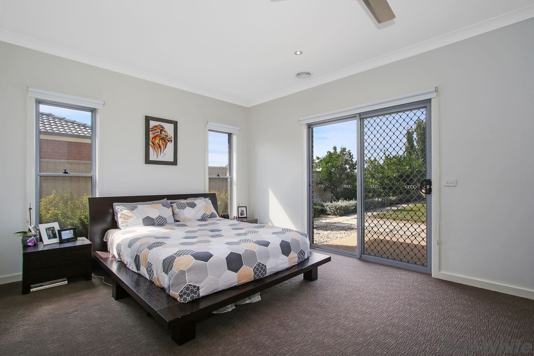 10 Amber Avenue, Benalla VIC 3672, Benalla - Thumbnail 3