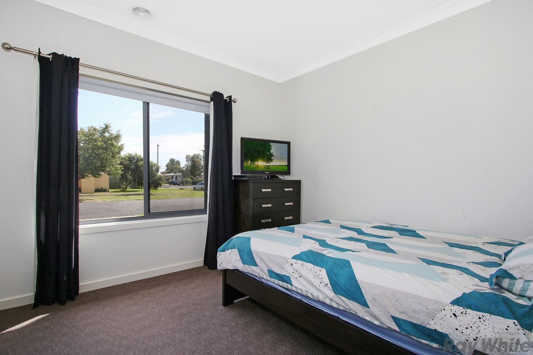 10 Amber Avenue, Benalla VIC 3672, Benalla - Thumbnail 7