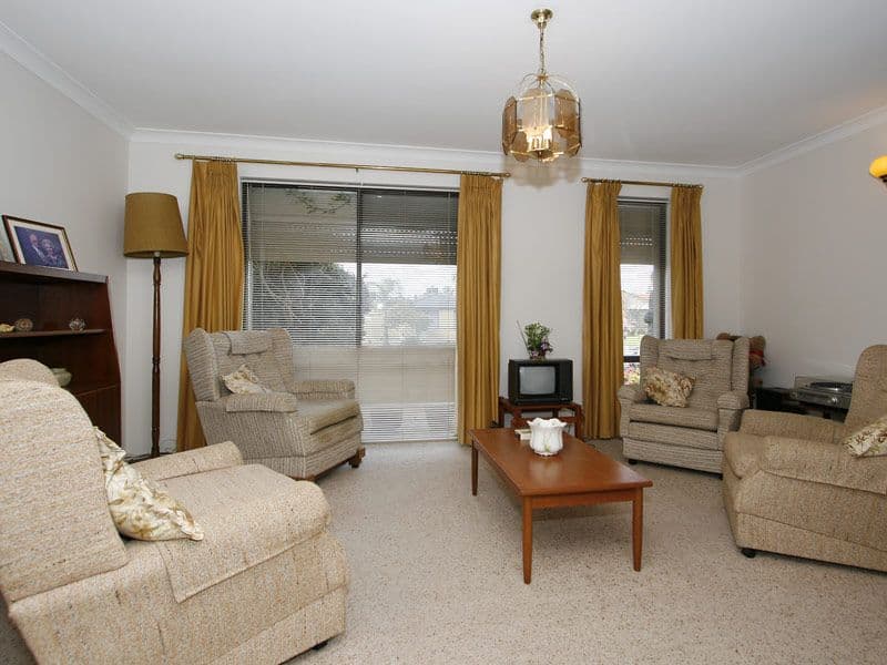 18 Lauri Court, PARKWOOD WA 6147, Parkwood - Thumbnail 6