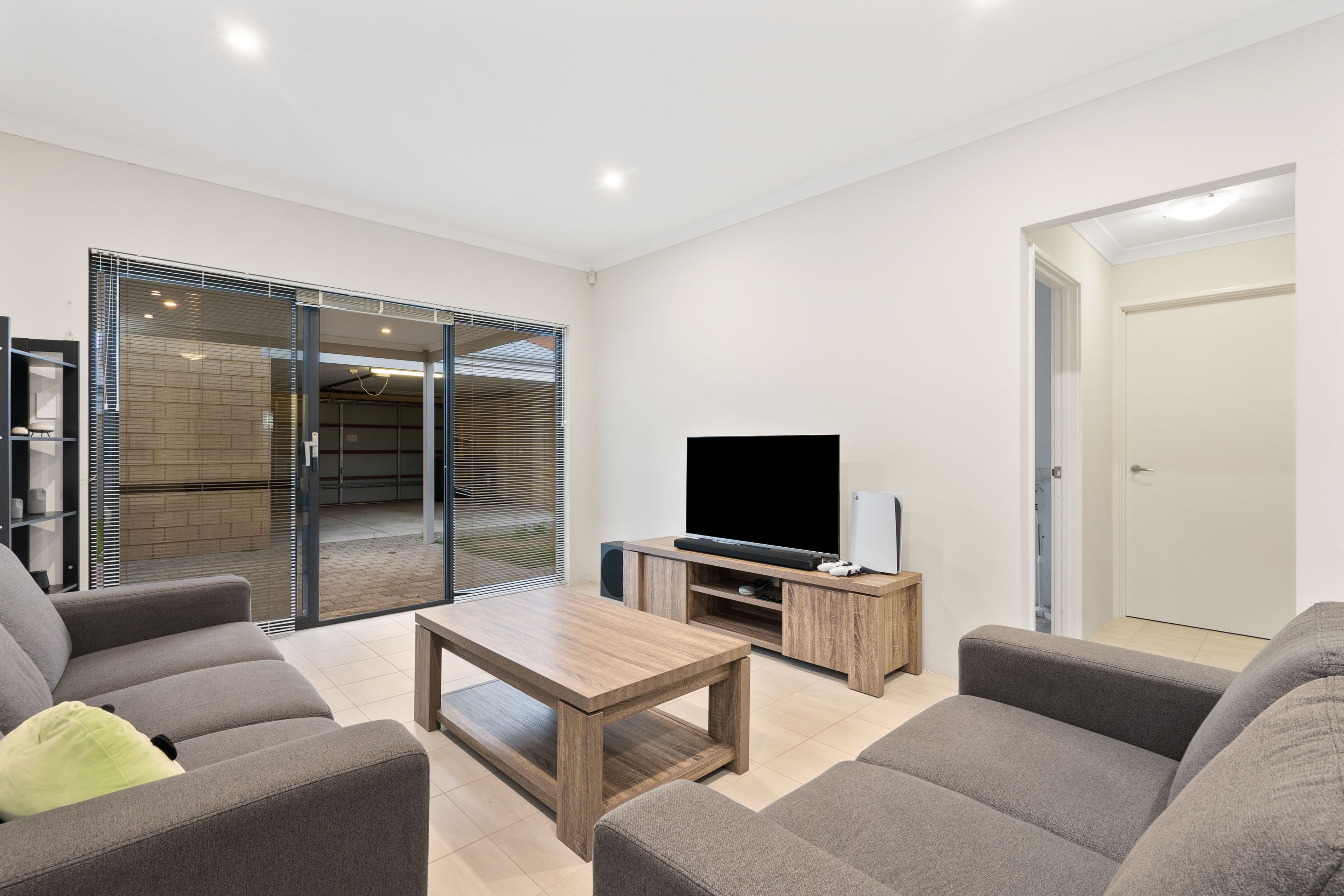 101 Aviator Boulevard, Clarkson WA 6030, Clarkson - Thumbnail 2