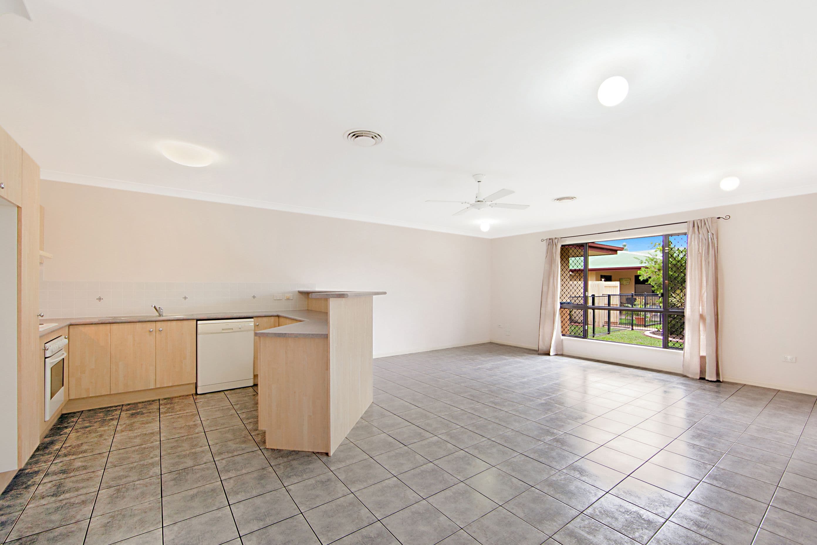 12-24 Sanctuary Drive, Idalia QLD 4811, Idalia - Thumbnail 3