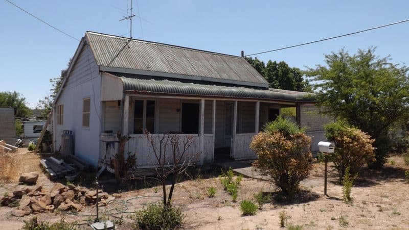 30 COWPER, COONABARABRAN NSW 2357, Coonabarabran - Image 1