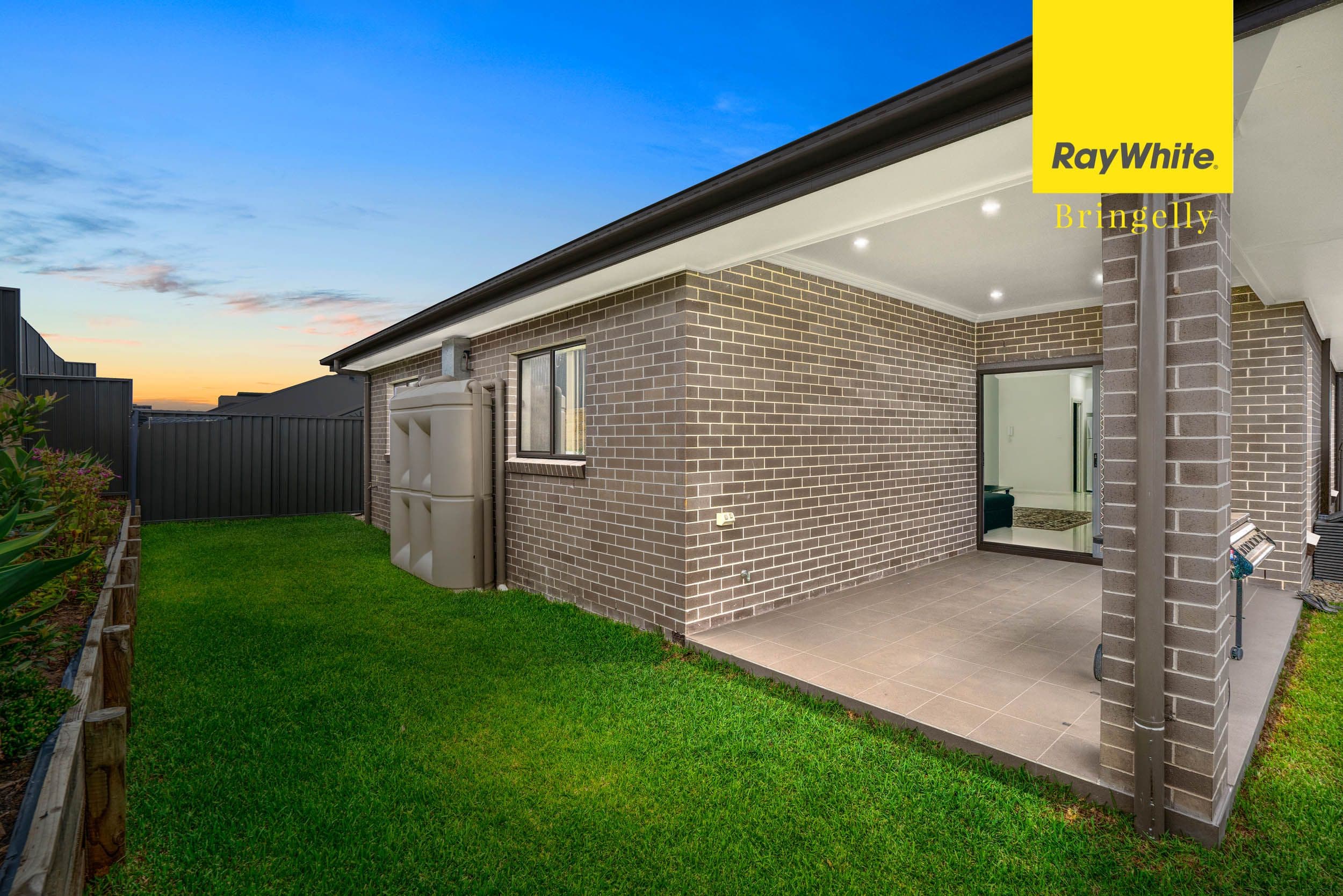 42 Radisich Loop, Oran Park - Thumbnail 8