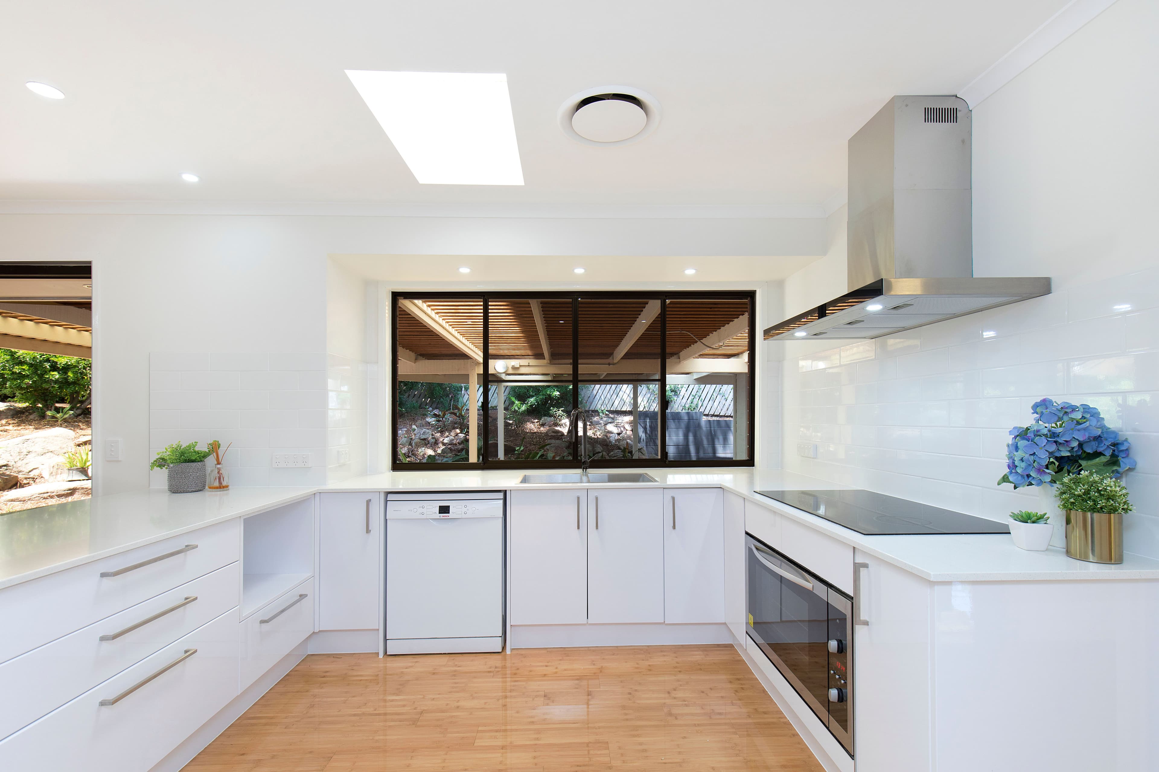 76 Kilmorey Street, Carindale QLD 4152, Carindale - Thumbnail 5