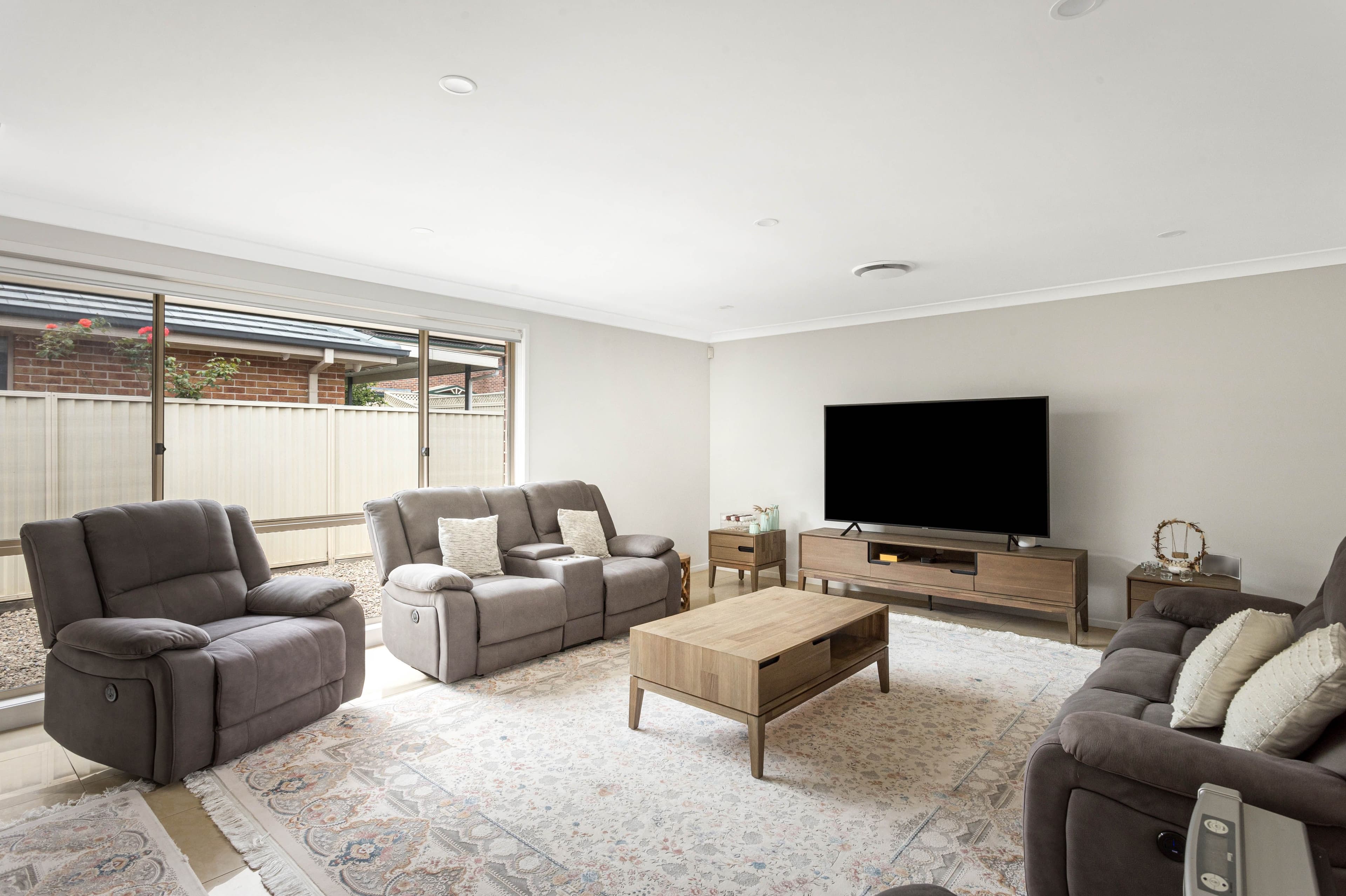 15 Carindale Street, Kellyville Ridge NSW 2155, Kellyville Ridge - Thumbnail 6