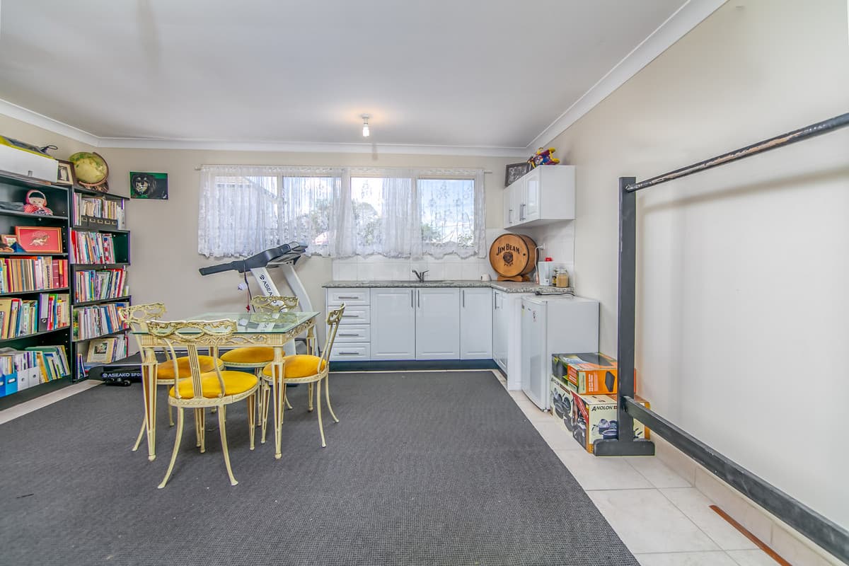 97 Desborough Road, Colyton, Colytonunder Offer - Thumbnail 8