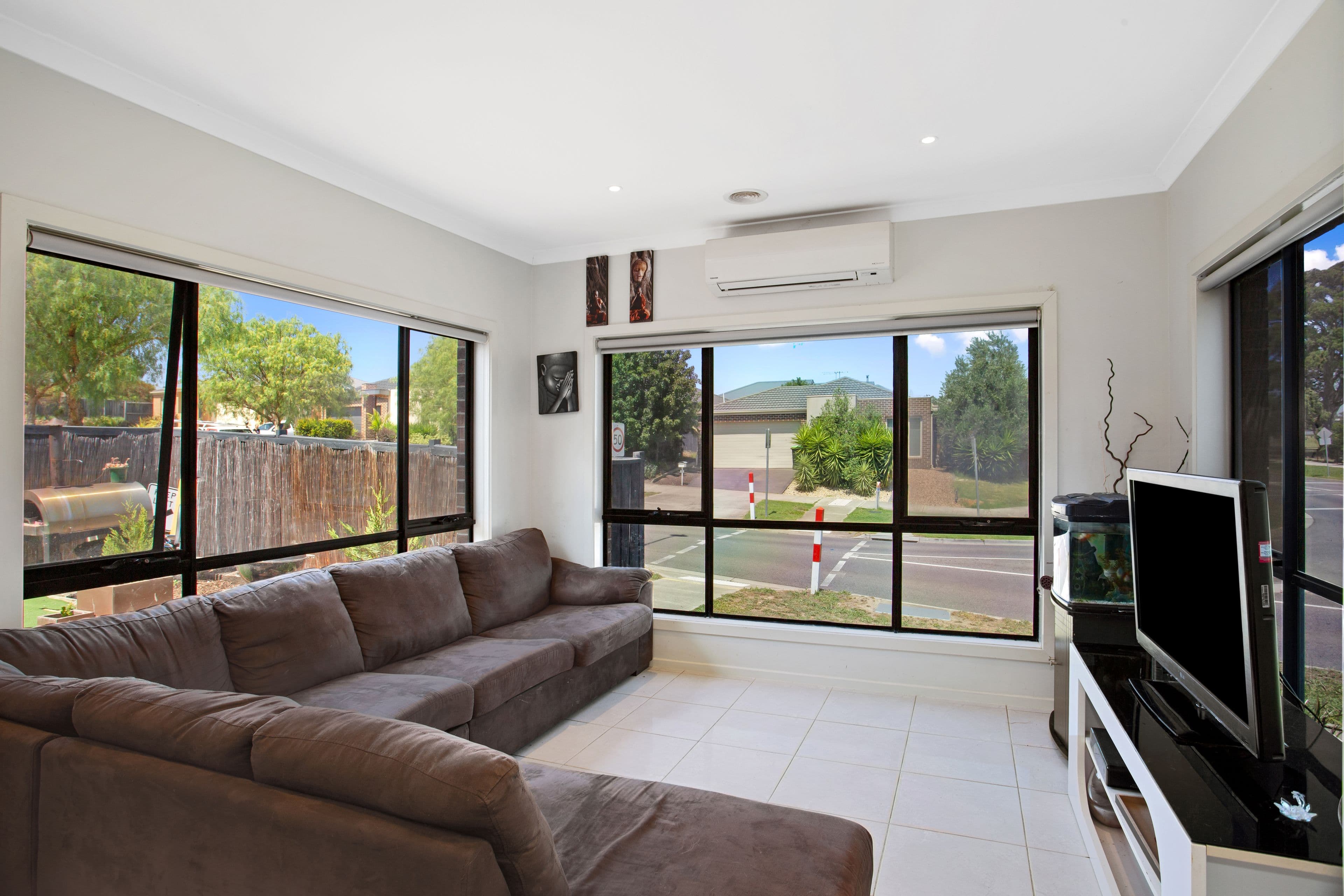 223 Painted Hills Road, Doreen VIC 3754, Doreen - Thumbnail 4