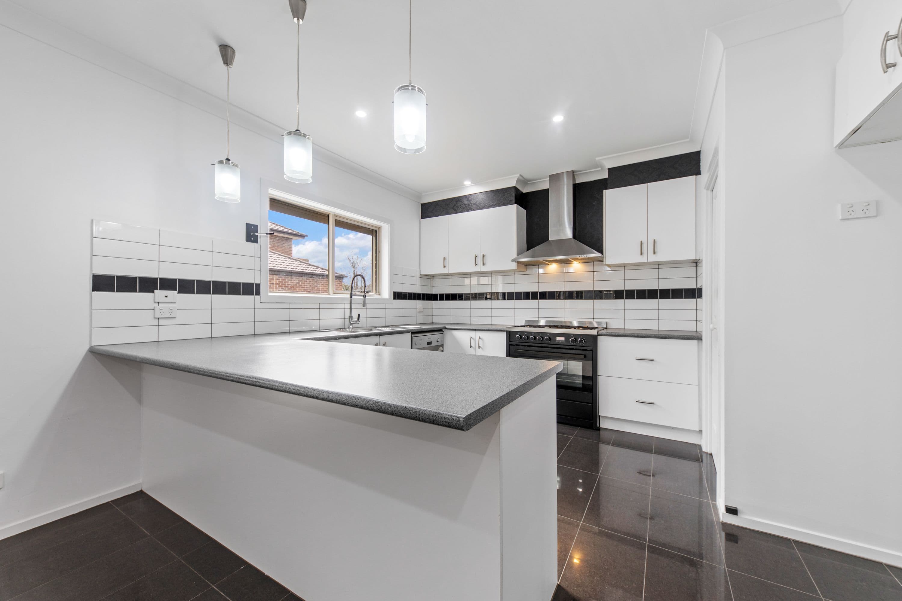 17 Joseph Banks Drive, Pakenham VIC 3810, Pakenham - Thumbnail 5