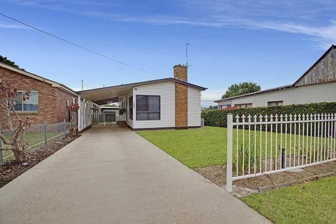 143 Addison Street, Goulburn NSW 2580, Goulburn - Image 1