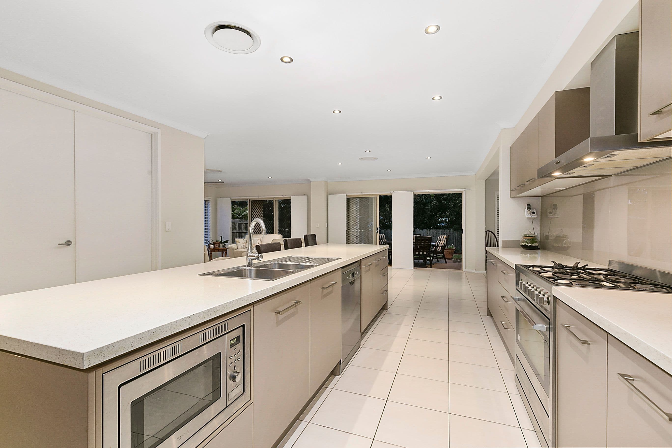 9 Somerset Court, Blackburn South - Thumbnail 4